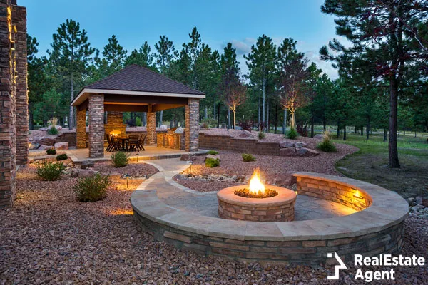 outdoor living space backyard