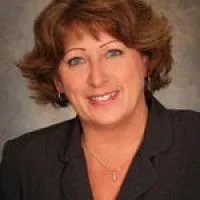 Mary Couser real estate agent