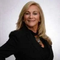 Theresa Pica real estate agent