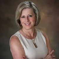 Tami  Heitzwebel real estate agent